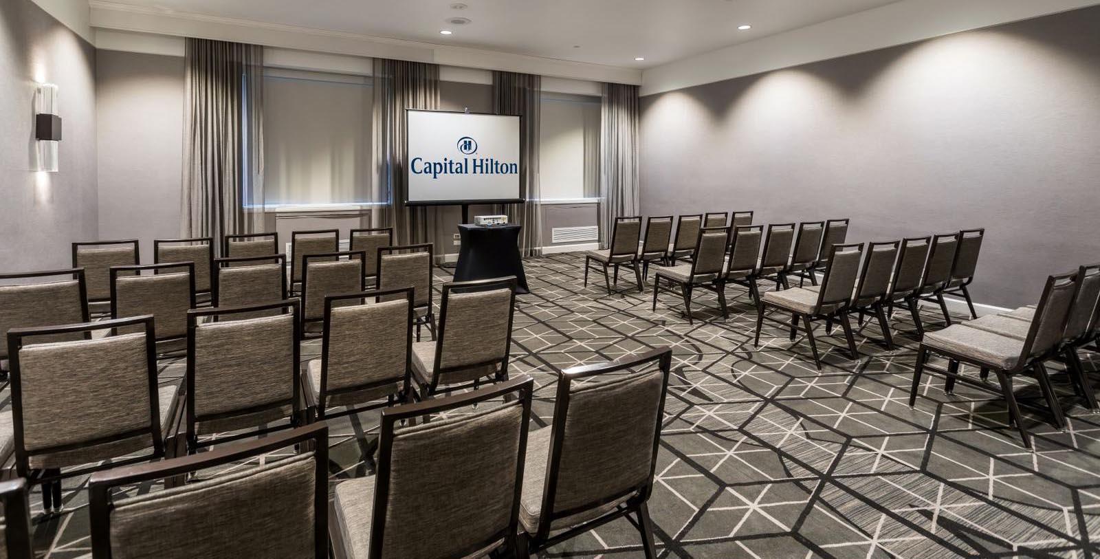 Explore Pennsylvania Avenue and admire the Neoclassical architecture of the White House, which is home to the most iconic address in the city.